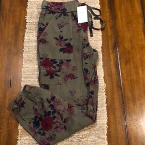 Lucky Brand drawstring cargo pant